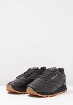 Reebok Classic CLASSIC LEATHER CUSHIONING MIDSOLE SHOES Baskets Basses Black Femme -Reebok Classic Soldes Magasin 0eb77a48fc0a4bcfa9c38baab0cacd36