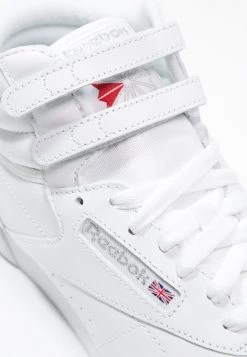 Reebok Classic FREESTYLE HI LIGHT SOFT LEATHER SHOES Baskets Montantes White/silver Femme 11 Reebok Classic FREESTYLE HI LIGHT SOFT LEATHER SHOES Baskets Montantes White/silver Femme -Reebok Classic Soldes Magasin 103dbe0b5192454295548e58320fb4aa