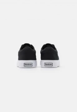 Reebok Classic CLUB C COAST UNISEX Baskets Basses Black/white -Reebok Classic Soldes Magasin 11c7e704c1cc4e6799bf63d78540db87