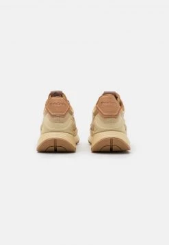 Reebok Classic CL LEGACY AZ NATIONAL GEOGRAPHIC UNISEX Baskets Basses Straw/soft Camel/boldly Yellow -Reebok Classic Soldes Magasin 16498fbdadc3442f8cc5342afac92f9d