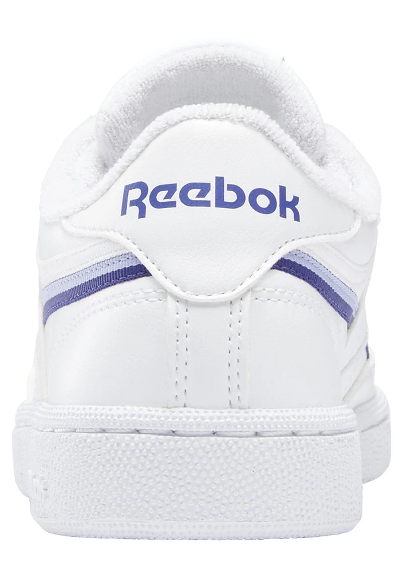 Reebok Classic Femme CLUB C 85 VEGAN Baskets Basses Ftwr White/lilac Glow/bold Purple 3 Reebok Classic Femme CLUB C 85 VEGAN Baskets Basses Ftwr White/lilac Glow/bold Purple – Image 3