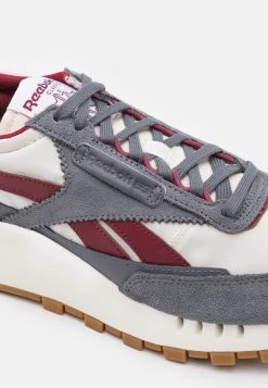 Reebok Classic CL LEGACY UNISEX Baskets Basses Cold Grey/chalk/classic Burgundy -Reebok Classic Soldes Magasin 19077bb320624cf7b521a1601fa397a4