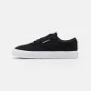 Reebok Classic CLUB C COAST UNISEX Baskets Basses Black/white