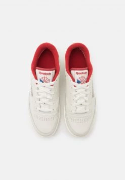 Reebok Classic CLUB C 85 UNISEX Baskets Basses Chalk/marred/chalk 9 Reebok Classic CLUB C 85 UNISEX Baskets Basses Chalk/marred/chalk -Reebok Classic Soldes Magasin 1d2204b93c3a439fbfc74c32fd651224