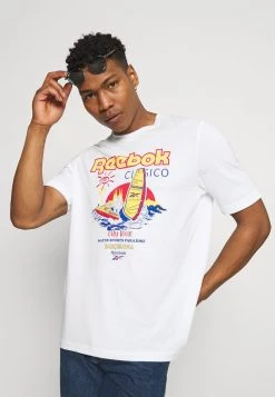 Reebok Classic Homme SOUVENIR TEE T Shirt Imprimé White -Reebok Classic Soldes Magasin 1f9f89f79fdb4f1889fef5309897ad6c