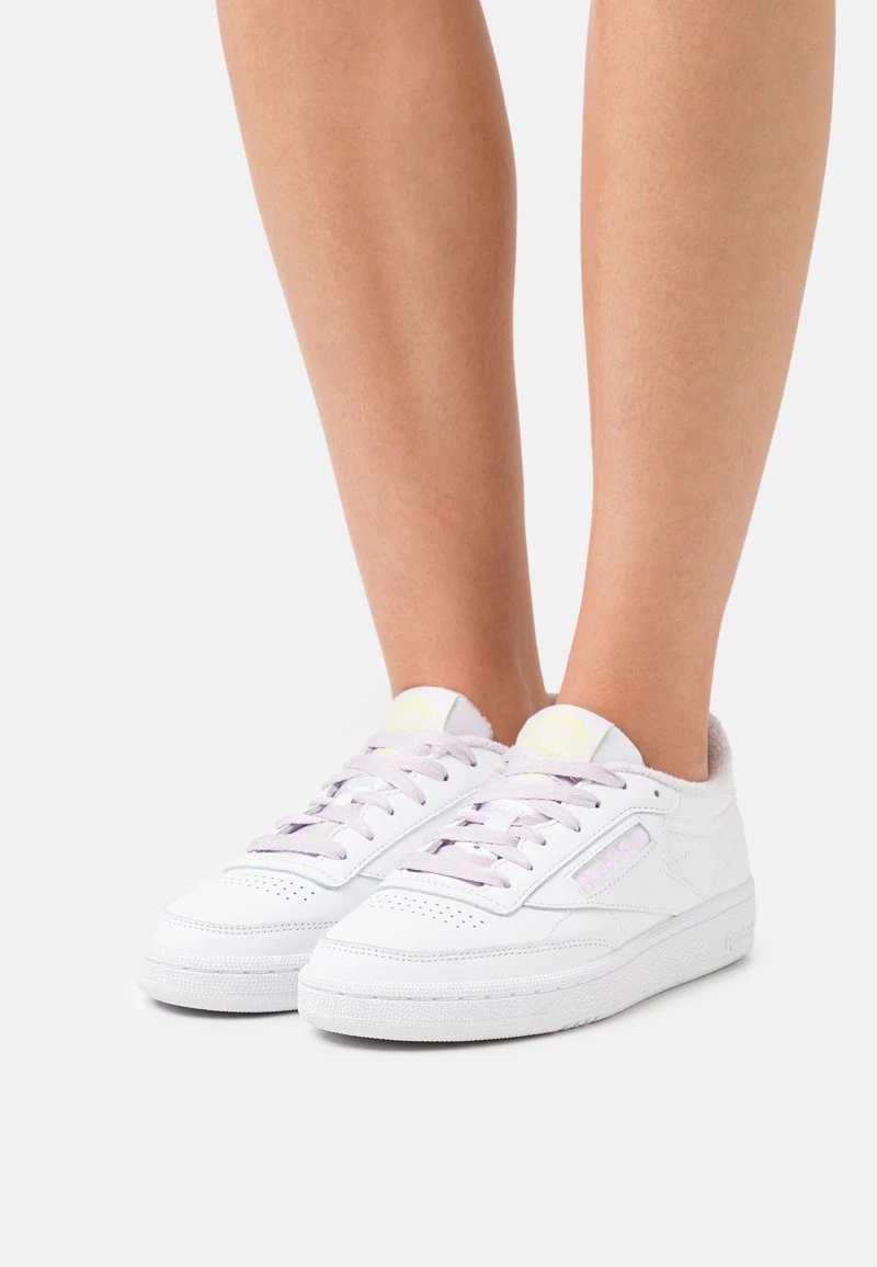 Reebok Classic Femme CLUB C 85 Baskets Basses Footwear White/quartz Glow 1 Reebok Classic Femme CLUB C 85 Baskets Basses Footwear White/quartz Glow
