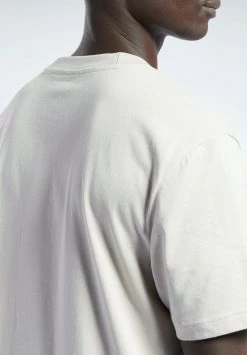 Reebok Classic T Shirt Imprimé Grey Unisex -Reebok Classic Soldes Magasin 395072340eab41dba18cbeb2c1d77e6c