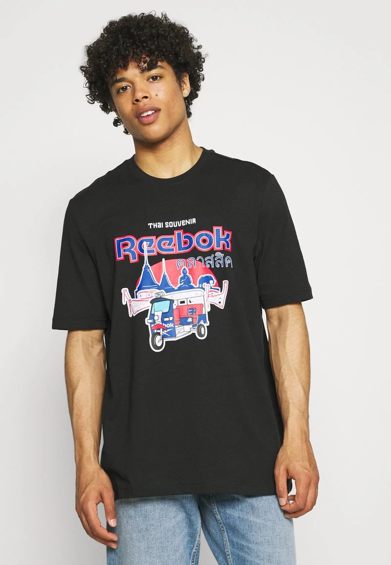 Reebok Classic SOUVENIR TEE T Shirt Imprimé Black Homme 1 Reebok Classic SOUVENIR TEE T Shirt Imprimé Black Homme