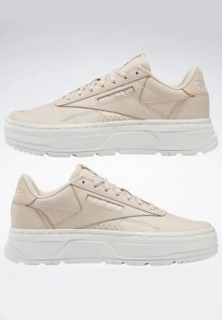 Reebok Classic CLUB C DOUBLE GEO Baskets Basses Soft Ecru/soft Ecru/chalk Femme -Reebok Classic Soldes Magasin 3d0d2859a4b14404b1e1be5207e80149