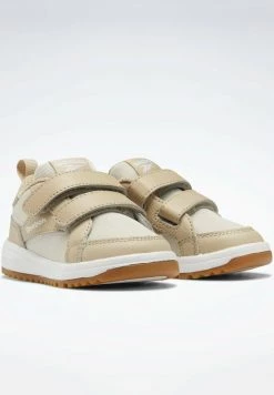 Reebok Classic Soldes Magasin -Reebok Classic Soldes Magasin 4cfb0687d7b14c2ea0e433c166c24f44