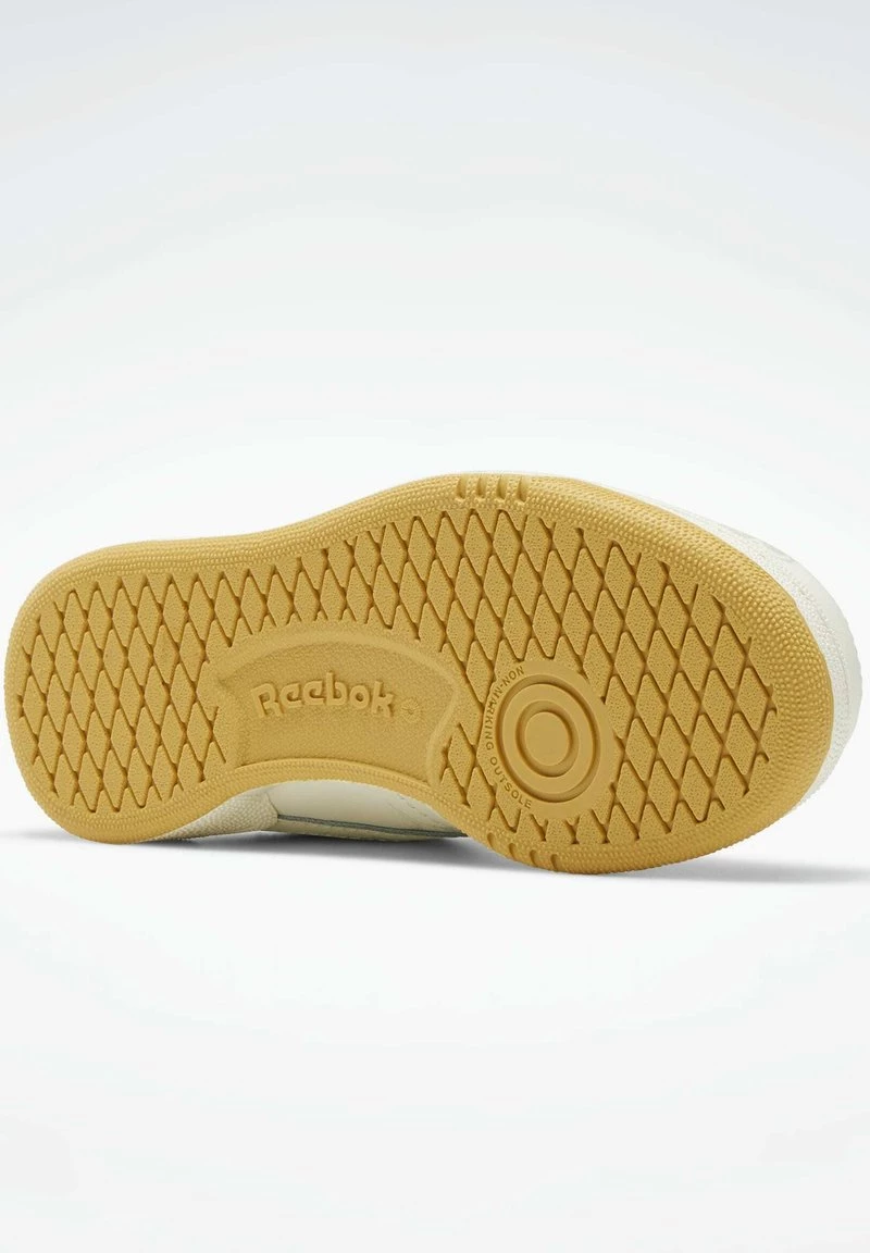 Reebok Classic Unisex CLUB C 85 KUNG FU PANDA Baskets Basses White 6 Reebok Classic Unisex CLUB C 85 KUNG FU PANDA Baskets Basses White – Image 6