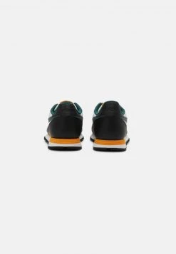 Reebok Classic CLASSIC LEATHER UNISEX Baskets Basses Chalk/core Black/semi Solar Gold 9 Reebok Classic CLASSIC LEATHER UNISEX Baskets Basses Chalk/core Black/semi Solar Gold -Reebok Classic Soldes Magasin 5a10da249bd64e7eb629f4e15590934d