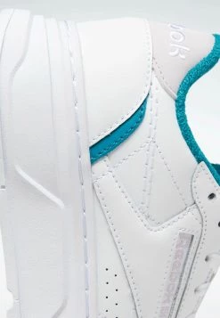 Reebok Classic SCARPE CLUB C DOUBLE GEO Baskets Basses White Femme 17 Reebok Classic SCARPE CLUB C DOUBLE GEO Baskets Basses White Femme -Reebok Classic Soldes Magasin 60f04d18eb3f4214a9560045a17afdfd