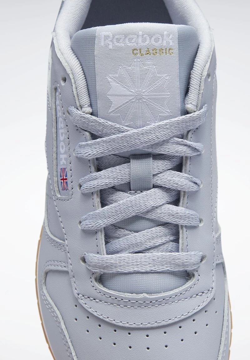 Reebok Classic CLASSIC Baskets Basses Grey Femme 7 Reebok Classic CLASSIC Baskets Basses Grey Femme – Image 7