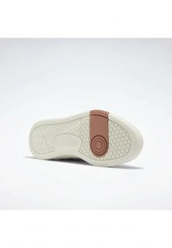 Reebok Classic LT COURT Baskets Basses Grey Femme -Reebok Classic Soldes Magasin 891a673c1a41471b835b65e0fdf4425c