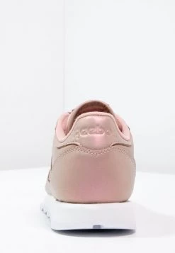 Reebok Classic Femme CLASSIC LEATHER PEARLIZED Baskets Basses Rose Gold/white -Reebok Classic Soldes Magasin 92adf144a4204b5fa1bc5937856e9942