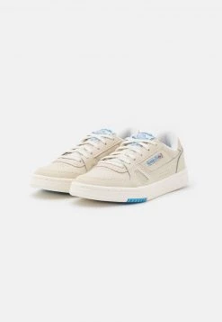 Reebok Classic Femme LT COURT Baskets Basses Beige -Reebok Classic Soldes Magasin 9ed32bd634ac42dc823e8fe71b3345e4