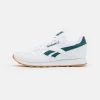 Reebok Classic CL VEGAN UNISEX Baskets Basses Footwear White/midnight Pine