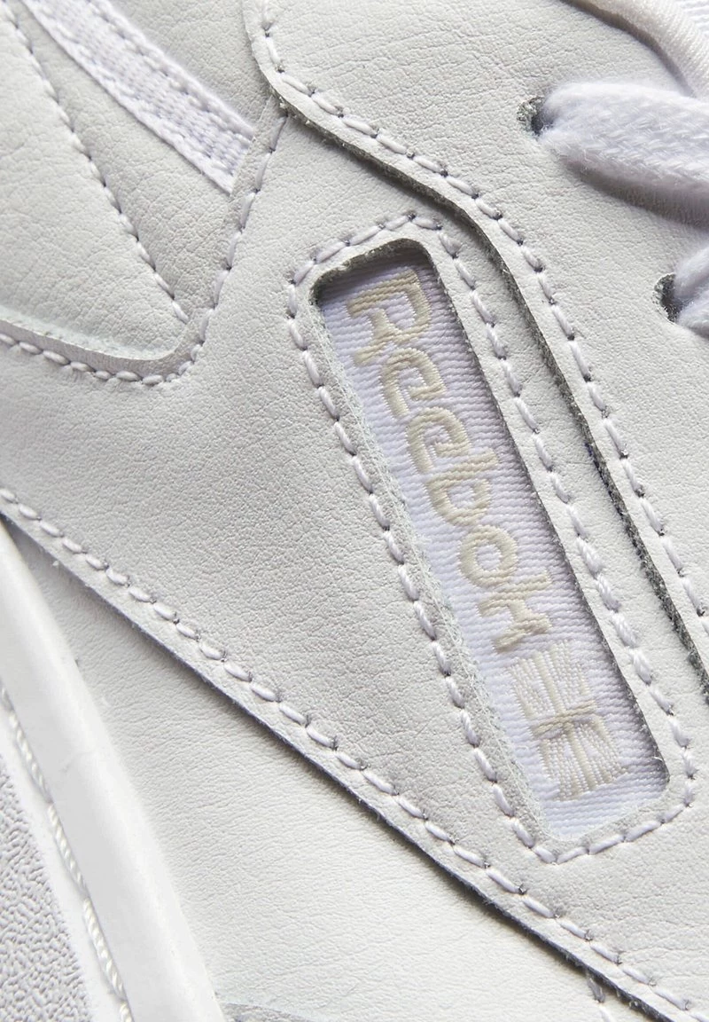 Reebok Classic Enfant CLUB C DOUBLE Baskets Basses White 10 Reebok Classic Enfant CLUB C DOUBLE Baskets Basses White – Image 10