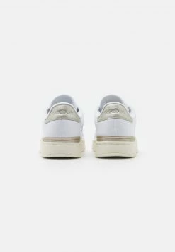 Reebok Classic Femme COURT Baskets Basses Footwear White/grey/chalk 9 Reebok Classic Femme COURT Baskets Basses Footwear White/grey/chalk -Reebok Classic Soldes Magasin aa8923aa9a244f3992db348c58b626ea