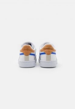 Reebok Classic CLUB C REVENGE UNISEX Baskets Basses White/court Blue -Reebok Classic Soldes Magasin b71a33b245c646bd8c1c49b26d43947a