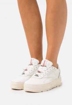 Reebok Classic Femme CLUB C DOUBLE GEO Baskets Basses Chalk/alabaster/soft Ecru -Reebok Classic Soldes Magasin ba5b4acfa2d94a148ca4c34fd20111b6