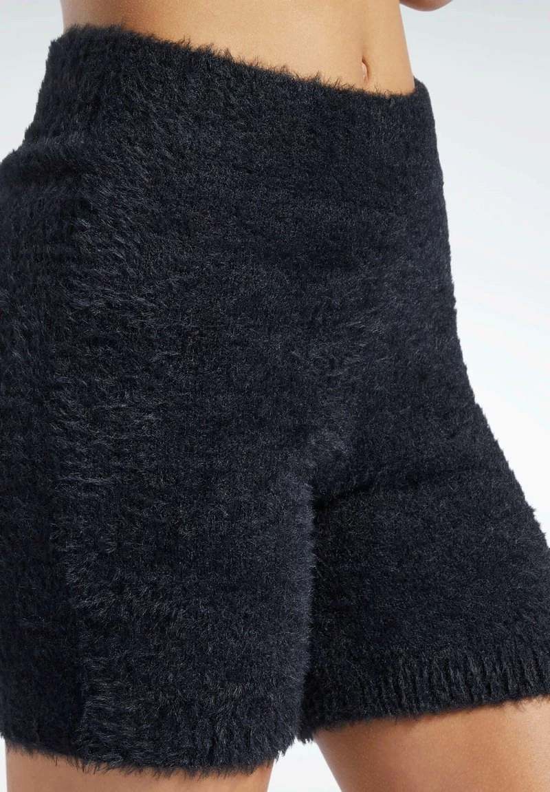 Reebok Classic Femme Short Black 5 Reebok Classic Femme Short Black – Image 5