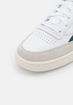Reebok Classic CLUB C REVENGE Baskets Basses Footwear White/midnight Pine/punch Berry Unisex 11 Reebok Classic CLUB C REVENGE Baskets Basses Footwear White/midnight Pine/punch Berry Unisex -Reebok Classic Soldes Magasin c899fa7f5e484487bde0bf755d1ce0ed