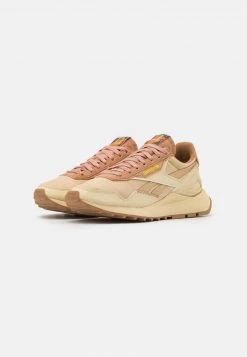 Reebok Classic Soldes Magasin -Reebok Classic Soldes Magasin d3cafa7817b2443ebd8ec35ffca8f888