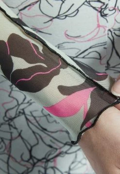 Reebok Classic LONG SLEEVE T Shirt à Manches Longues Green Femme -Reebok Classic Soldes Magasin e10c0bfa112741ffbfb574cc937df195