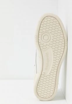 Reebok Classic Unisex CLUB C 85 Baskets Basses Chalk/paperwhite/cyan -Reebok Classic Soldes Magasin eb7b96c4425347faa732497b0ff4823c